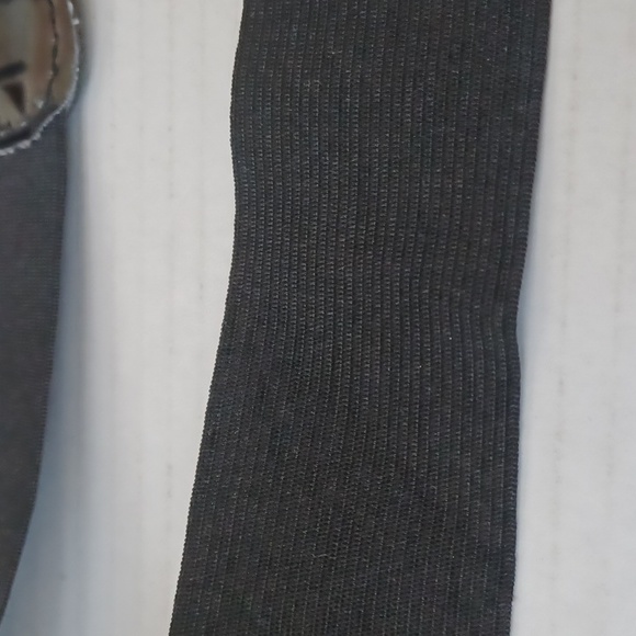 $4 Add-on Black Elastic & Faux Leather Belt - Size O/S (Girl) - Picture 6 of 6